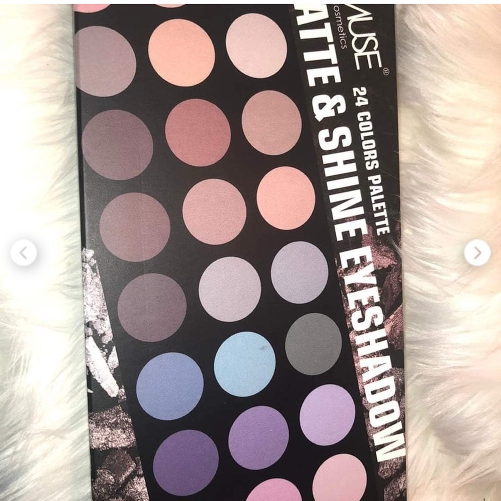 3MAKEUP PALETTES! - Picture 6 of 10